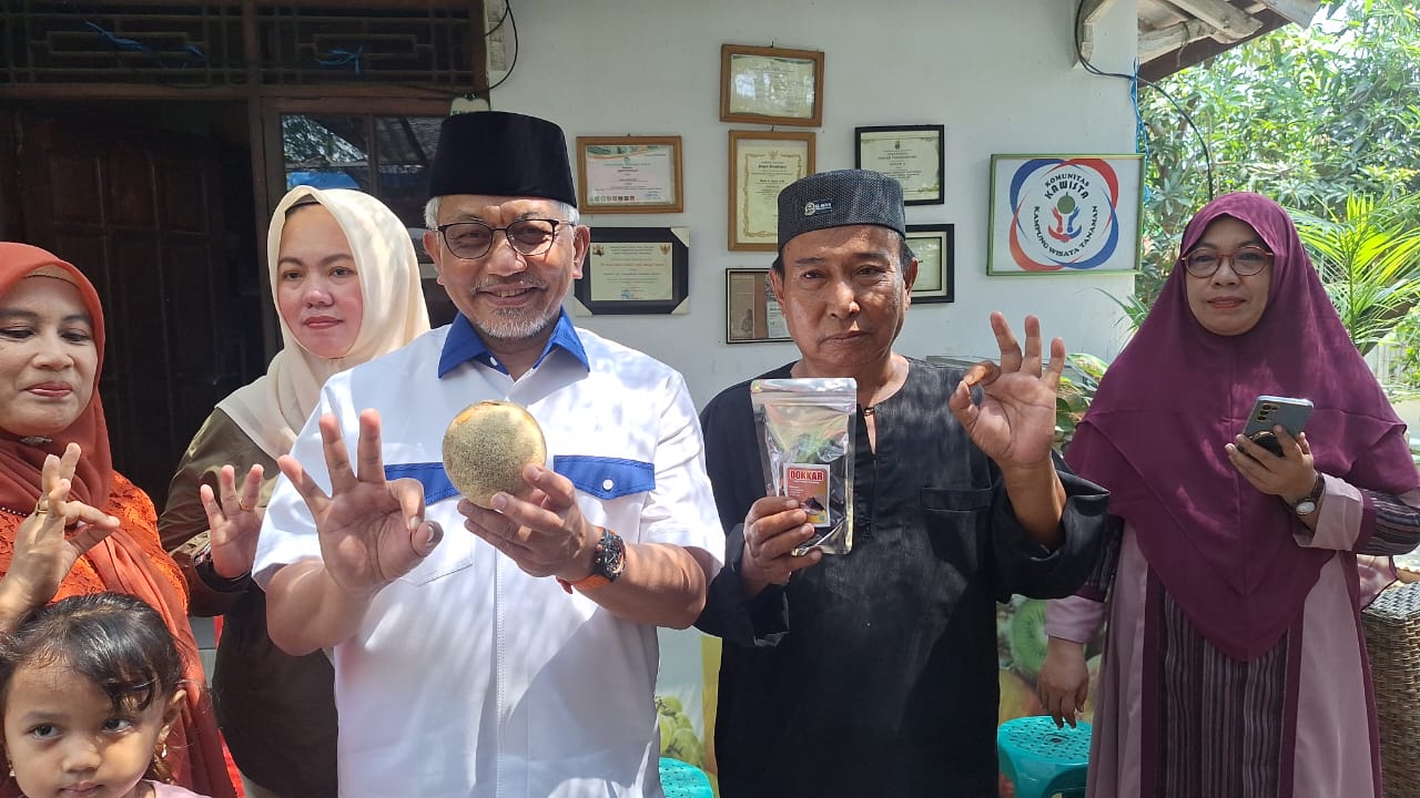 Ahmad Syaikhu Dialog dengan Pegiat Kampung Wisata Tanaman di Karawang, Ini yang Dibahas