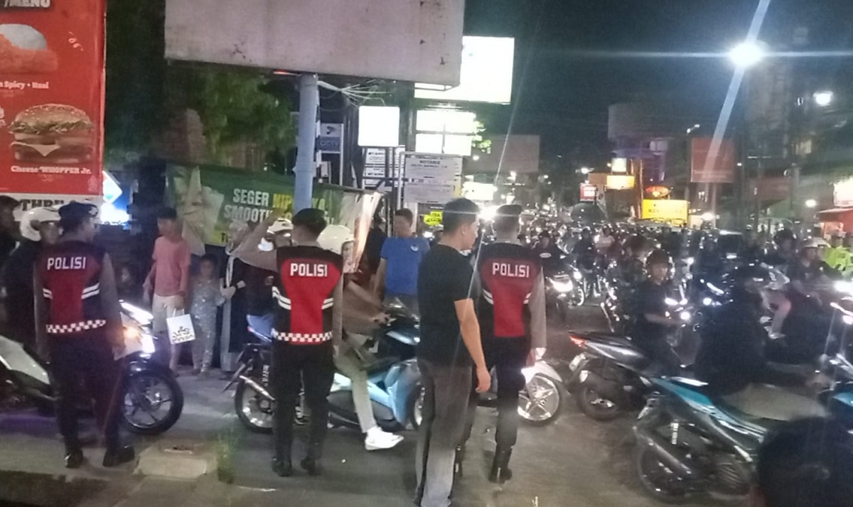 Night Ride 500 Sepeda Motor Dibubarkan Polisi di Cirebon