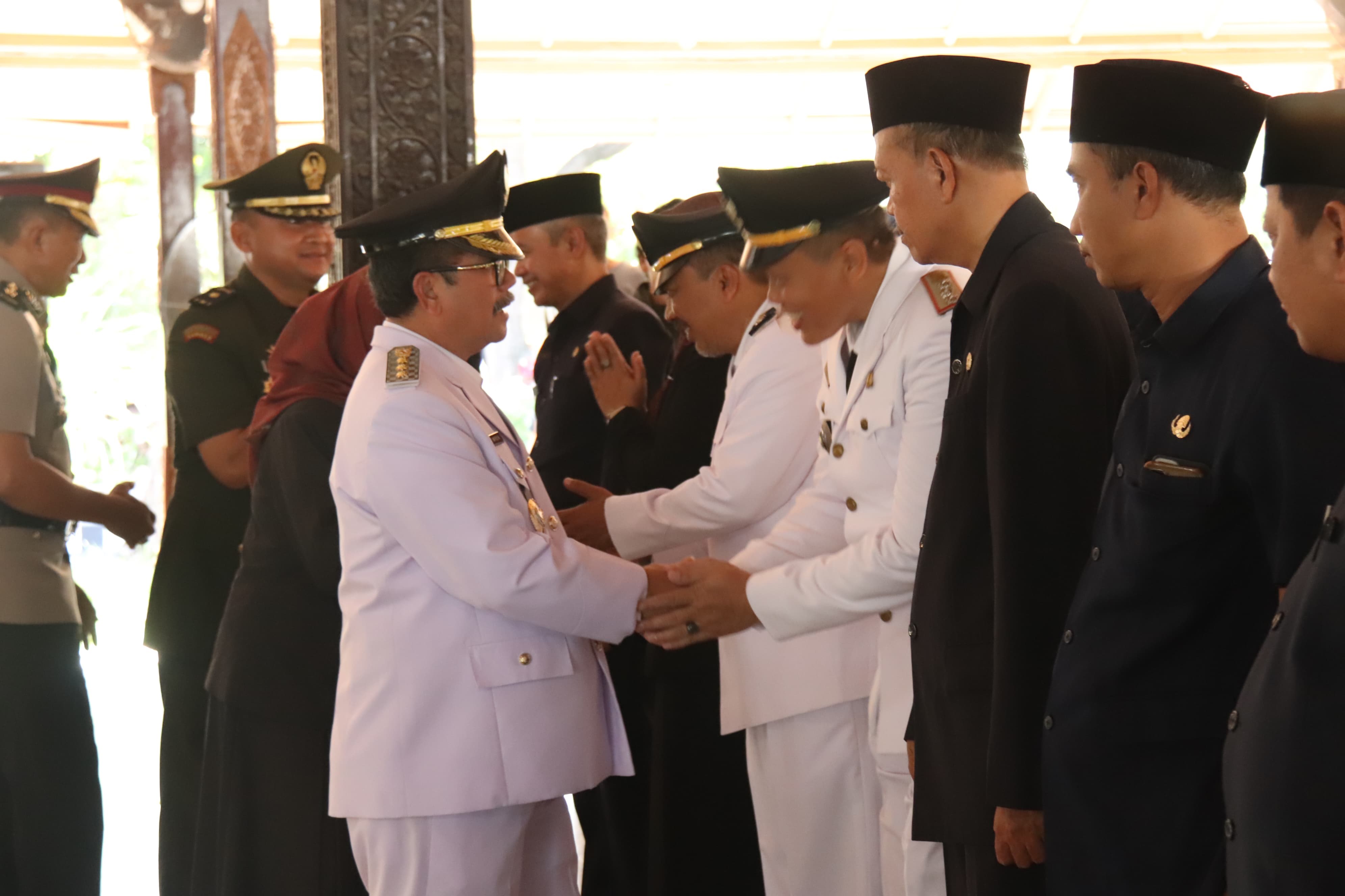 65 Pejabat Dilantik, Bupati Imron: Harus  Bekerja Maksimal dan Bawa Perubahan