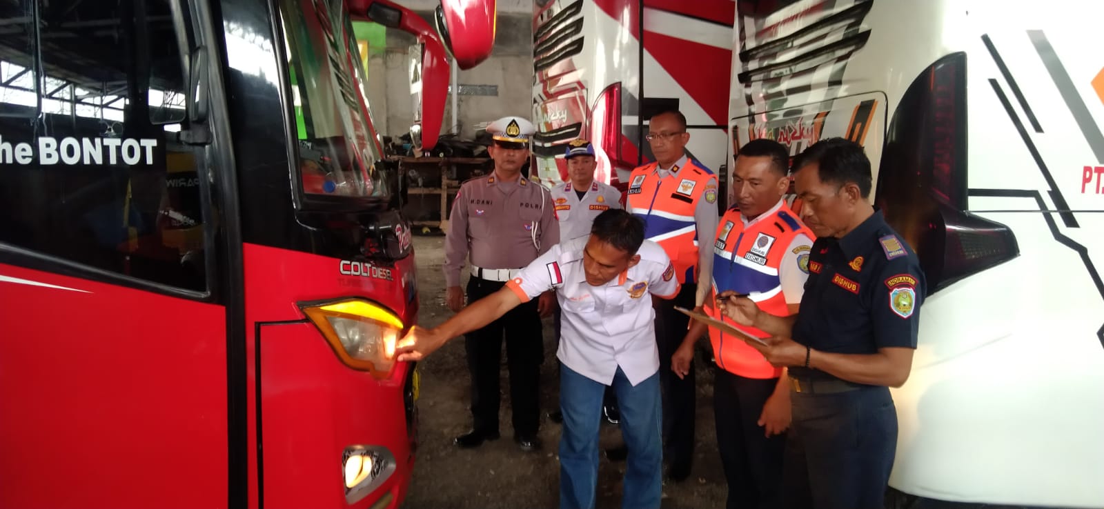 Jelang Liburan Tahun Baru, Dishub dan Satlantas Polres Indramayu Rum Cek Kendaraan