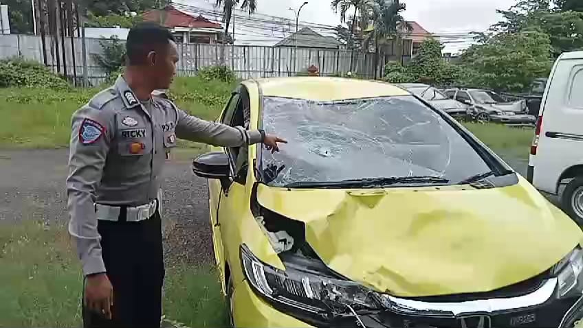 Kronologi Kecelakaan Honda Jazz - Motor di Jl Tuparev Cirebon, Pengemudi Diduga Mabuk