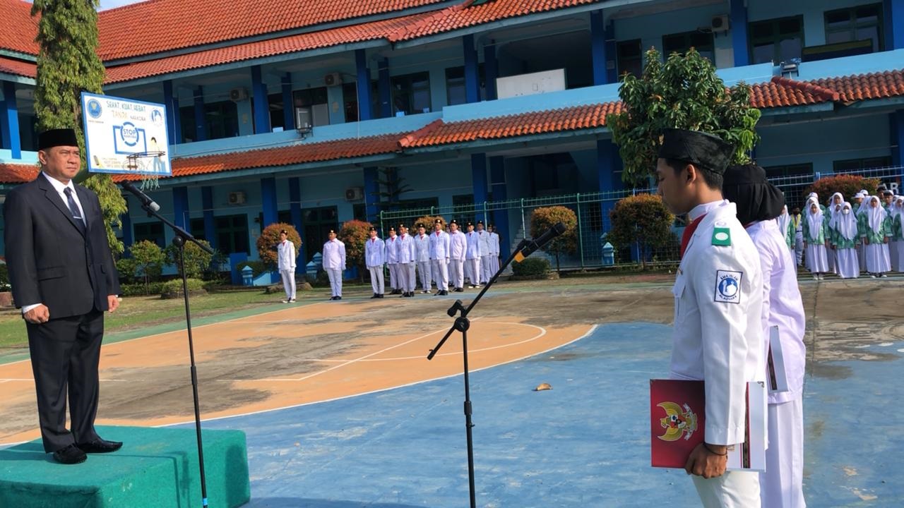 SMA Islam Al Azhar 5 Cirebon Upacara Hari Kemerdekaan RI Ke-77 