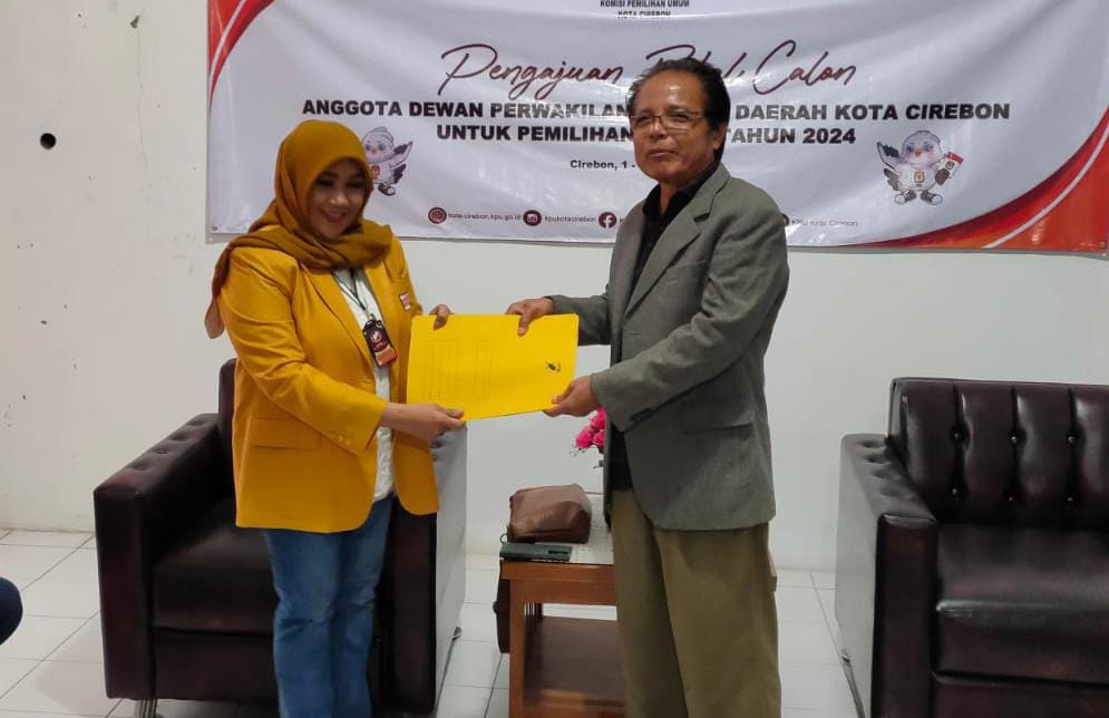 35 Bacaleg Partai Hanura Kota Cirebon Daftar ke KPU, Mayoritas Pengusaha