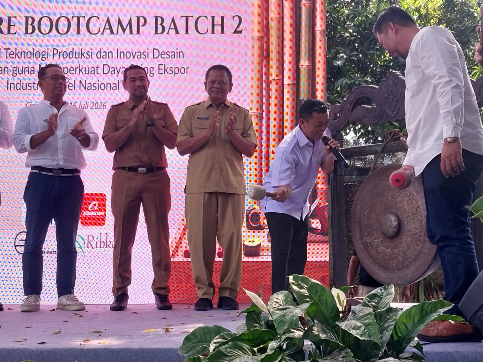 Furniture Bootcamp Batch II di Cirebon, Perkuat Daya Saing Industri Rotan Indonesia