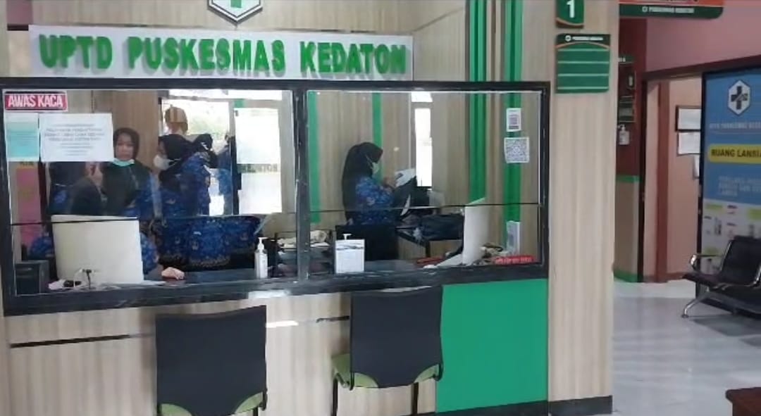 Pasca Ricuh Massa Calon Kuwu di Kapetakan, Anggota Polres Cirebon Kota yang Terluka Dibawa ke Dokkes Polri