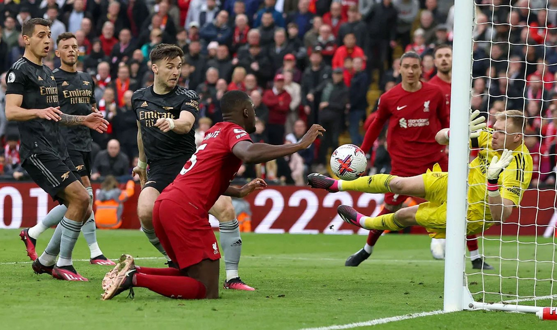 Hasil Liga INggris, Liverpool vs Arsenal: 4 Gol dengan 8 Kartu Kuning, 2 Pemain Adu Kening