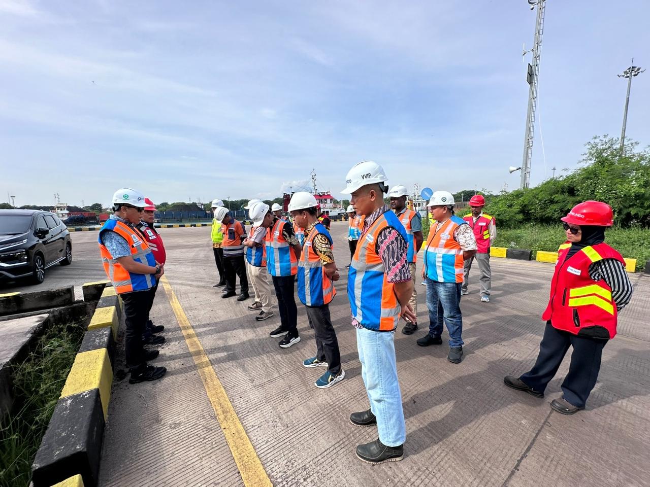 Management Walkthrough Pelindo Regional 2 Cirebon Perkuat Pengawasan Operasional Pelabuhan