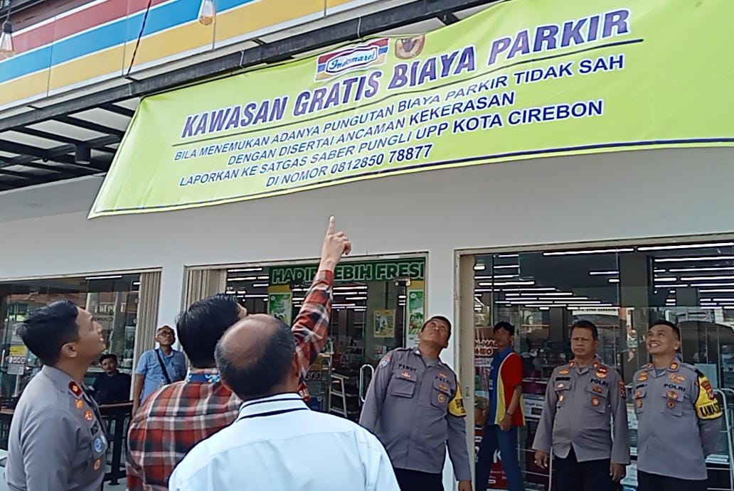 Tertibkan Parkir Liar, Tim Saber Pungli Kota Cirebon Amankan 25 Orang Dalam Sepekan