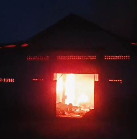 Pabrik Arang di Plumbon Cirebon Terbakar, Diduga Oven Overheat