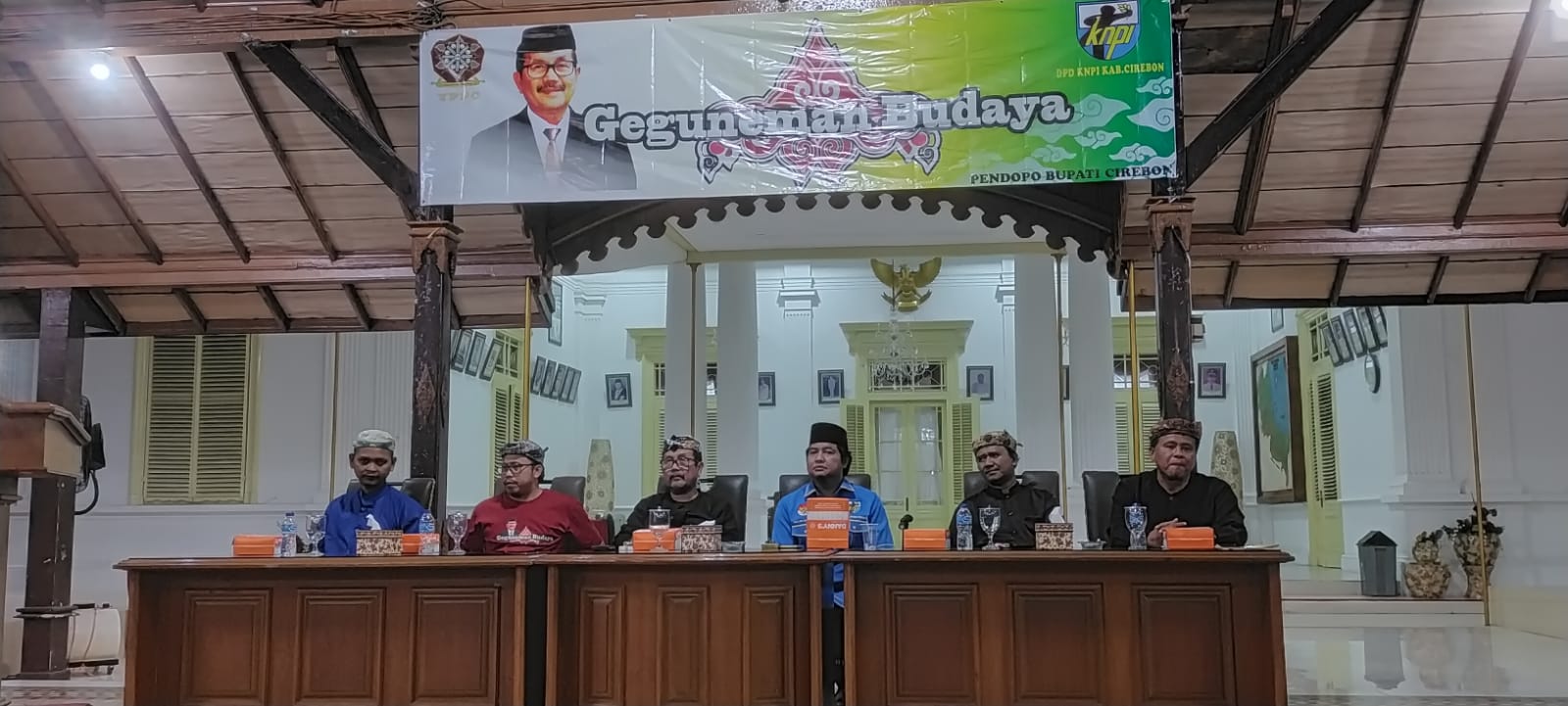 Hasil Diskusi KNPI Kabupaten Cirebon dan Bupati Imron: Sesajen Punya Banyak Makna Filosofi