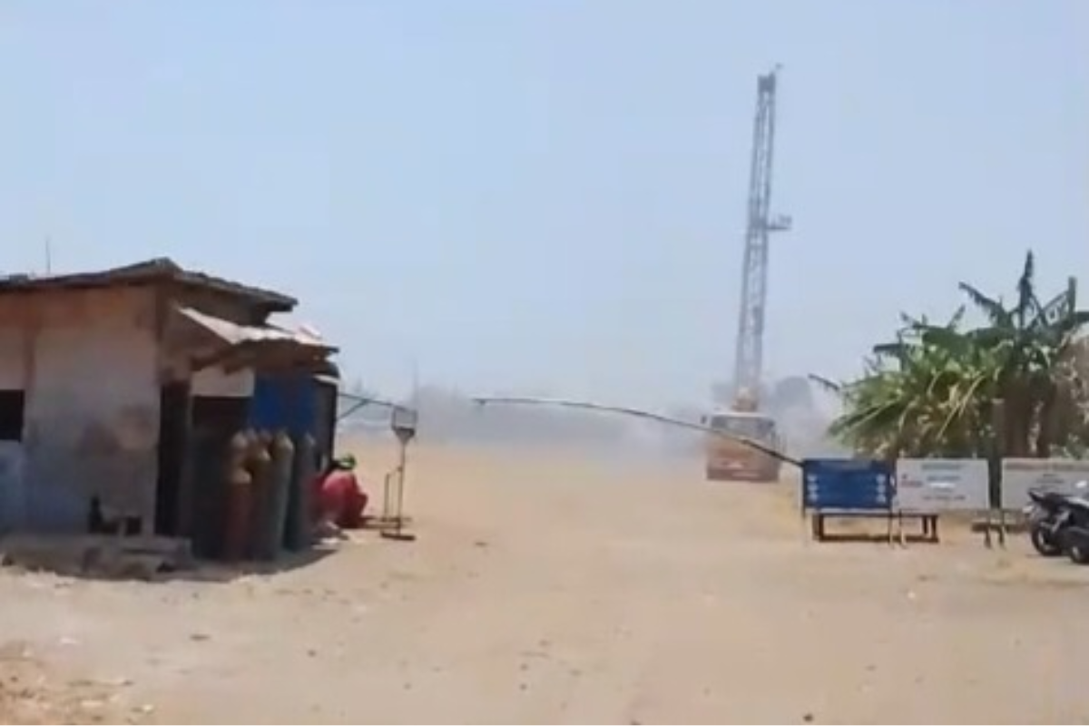 Sumur Pertamina Semburkan Gas, 706 Warga di Pagedangan Indramayu Mengungsi