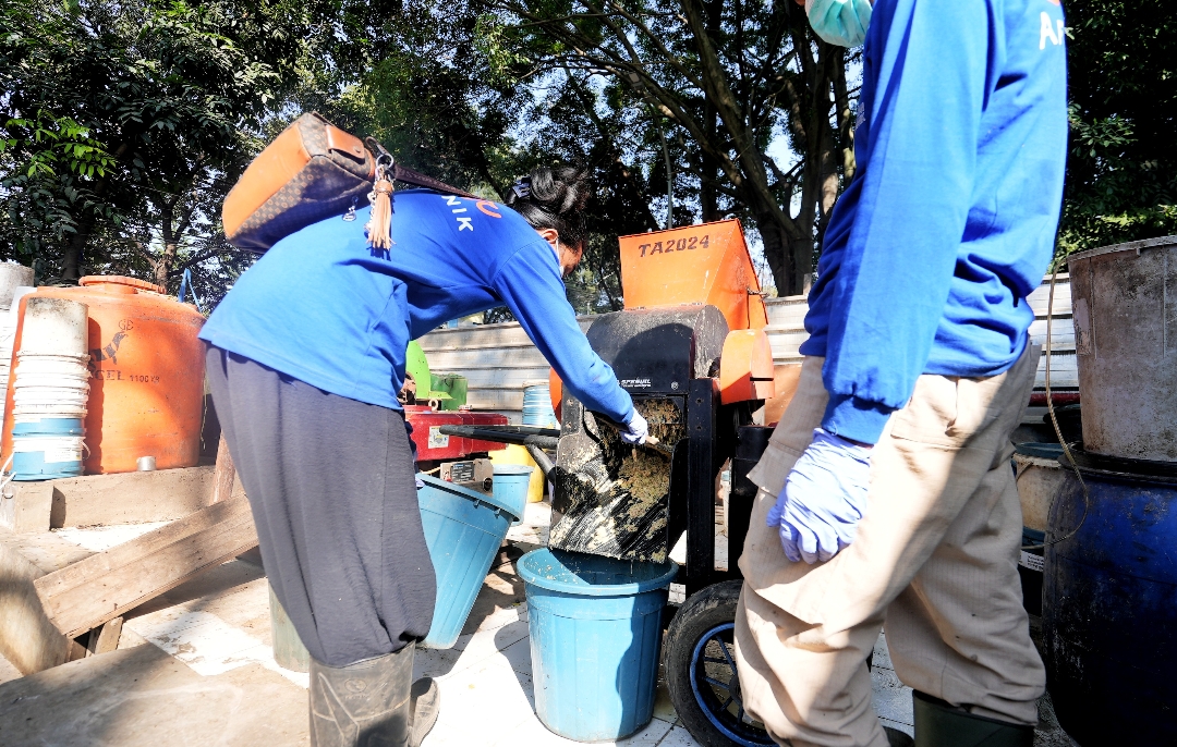 Aturan Baru: Subsidi Sekolah di Jabar Kini Syaratkan Pengelolaan Sampah