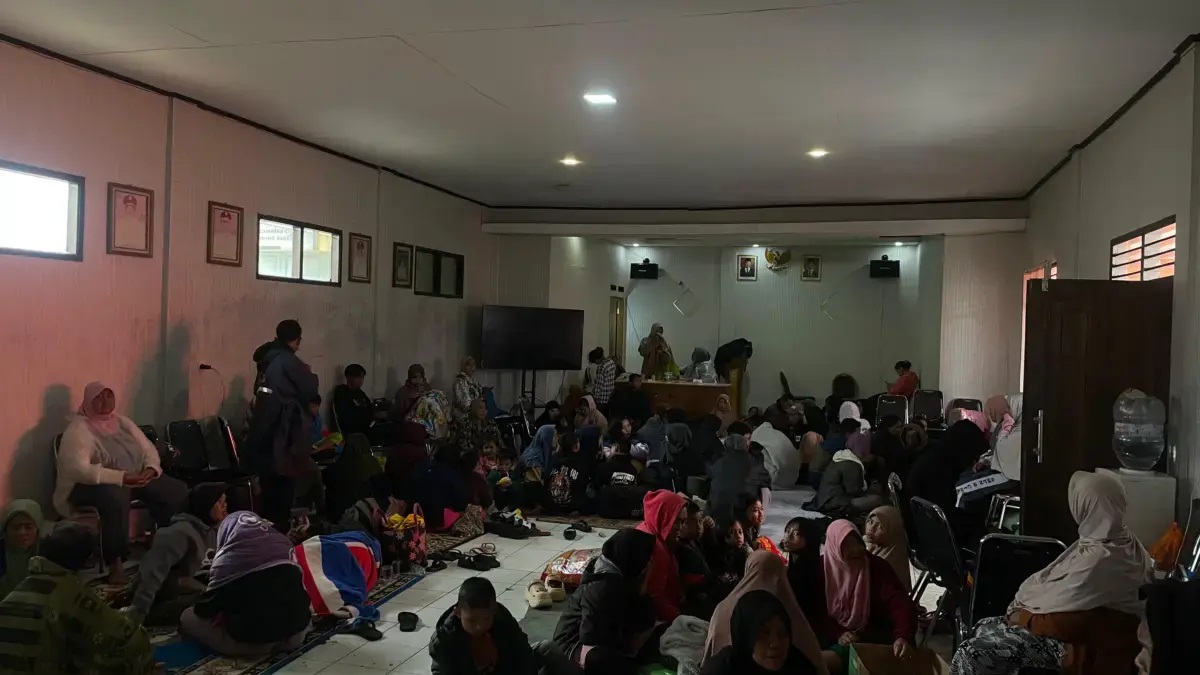 Bandung Barat Dilanda Longsor, Kabupaten Tegal Banjir Bandang