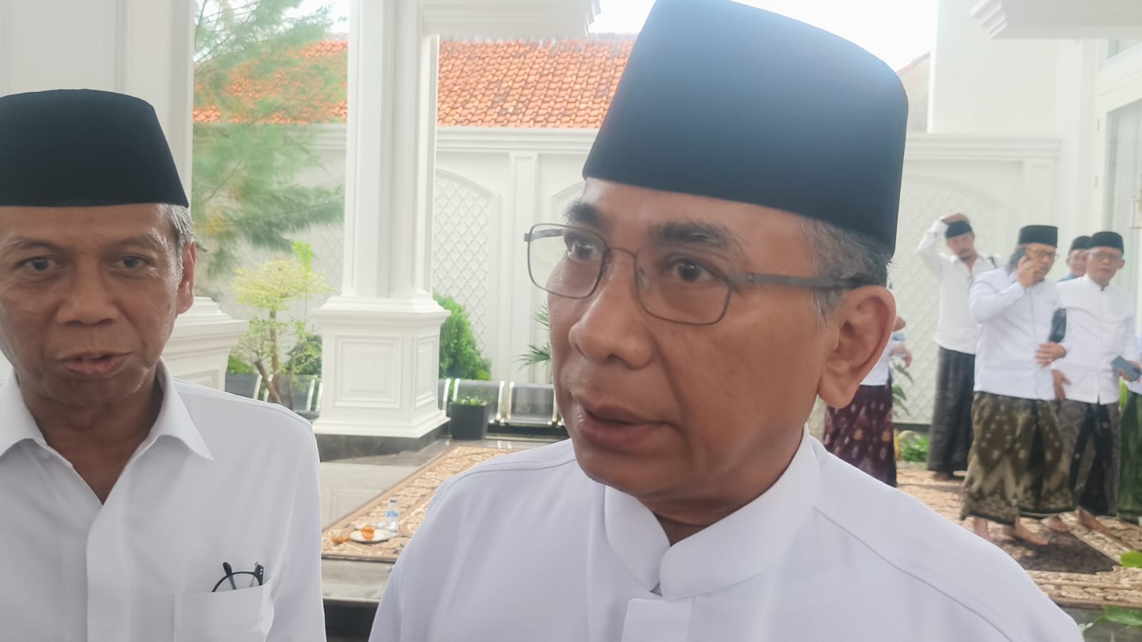 Saat di Buntet Cirebon, Gus Yahya Sampaikan Hal ini Terkait Polemik Internal PBNU