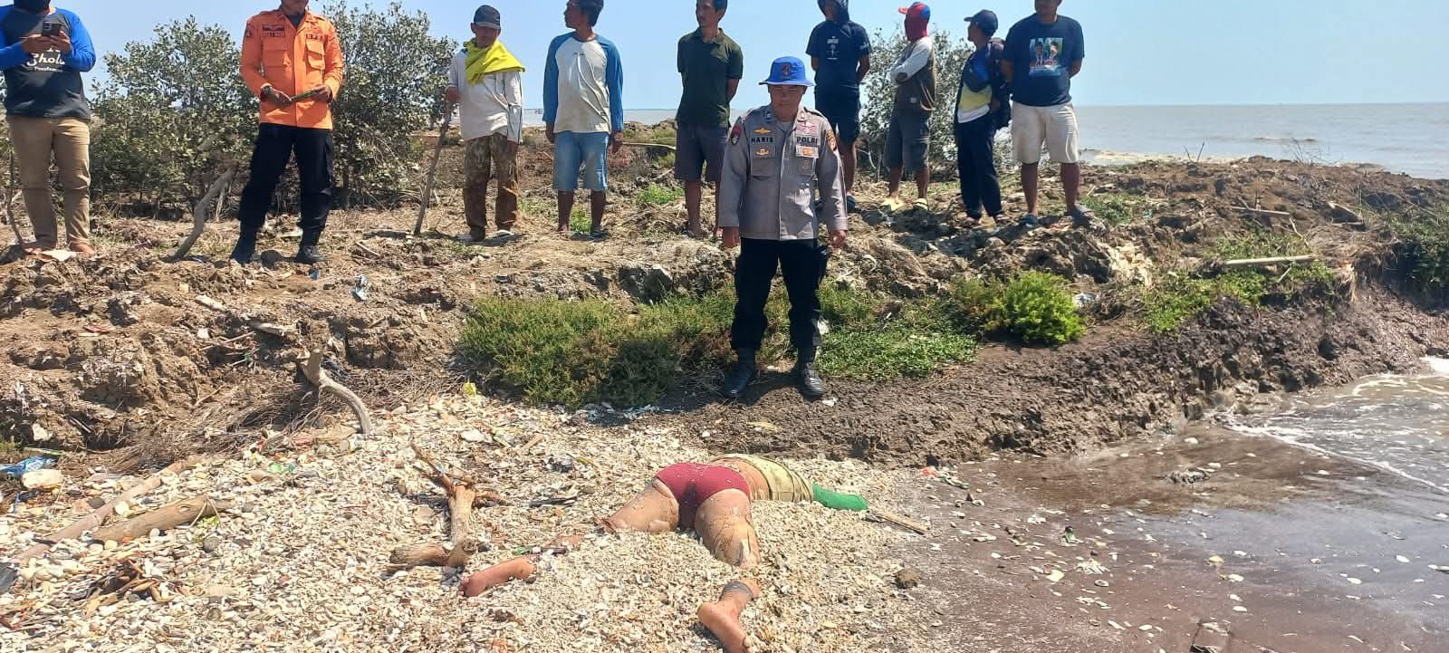 Nelayan Hilang Saat Melaut Ditemukan Tewas di Bibir Laut Bungko