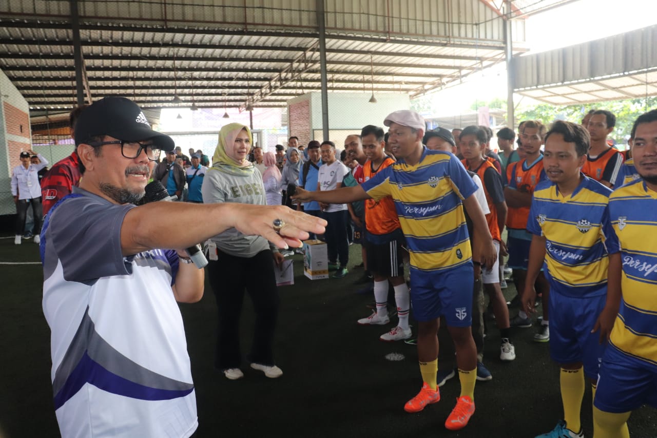Pererat Hubungan Pekerja dan Pengusaha, Pemkab Cirebon Gelar Fun Futsal Tripartit