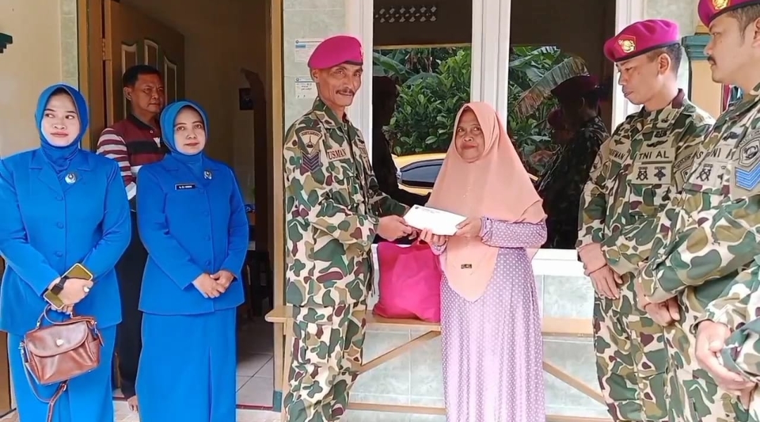 Korps Marinir TNI AL Ulang Tahun ke-77, IMC Gelar Aksi Sosial