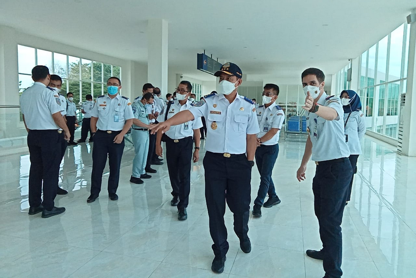 Irjen Hendro Meninjau Terminal Harjamukti Cirebon, Persiapan Libur Natal dan Tahun Baru 