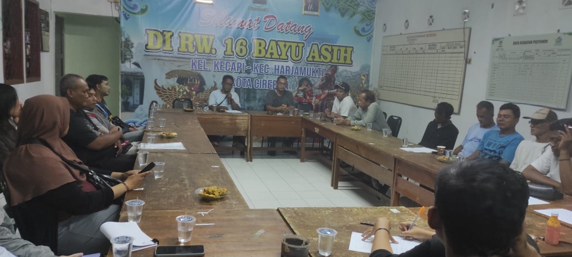 Siap Sukseskan Pilkada 2024, Hari Ini RW 16 Bayu Asih Harjamukti Kota Cirebon Buka Pendaftaran KPPS