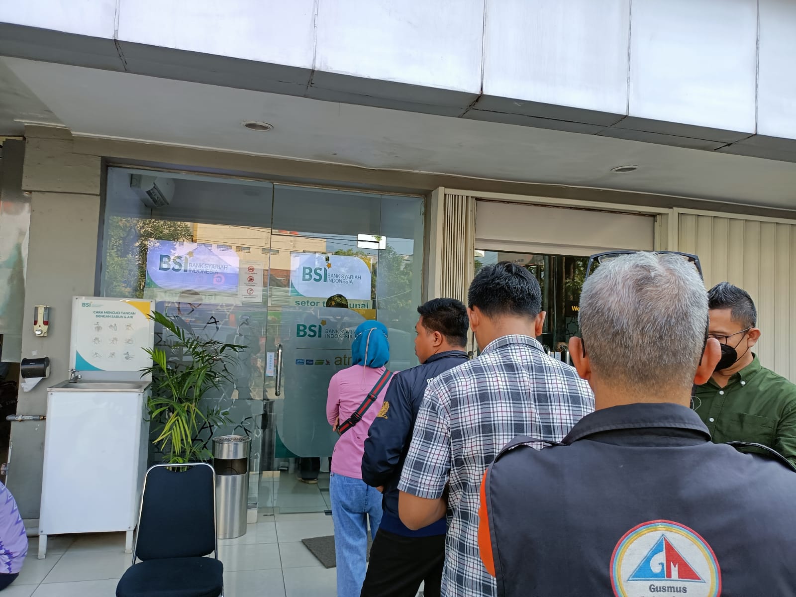 ATM dan Mobile Banking BSI Sempat Gangguan, Sudah Bisa Digunakan Lagi