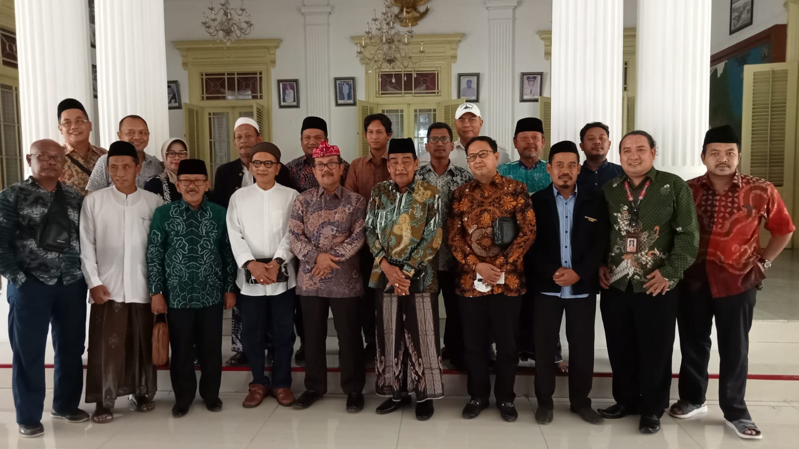 Didatangi FCTM, Bupati Cirebon Dukung Pemekaran Wilayah Timur Menjadi Kabupaten