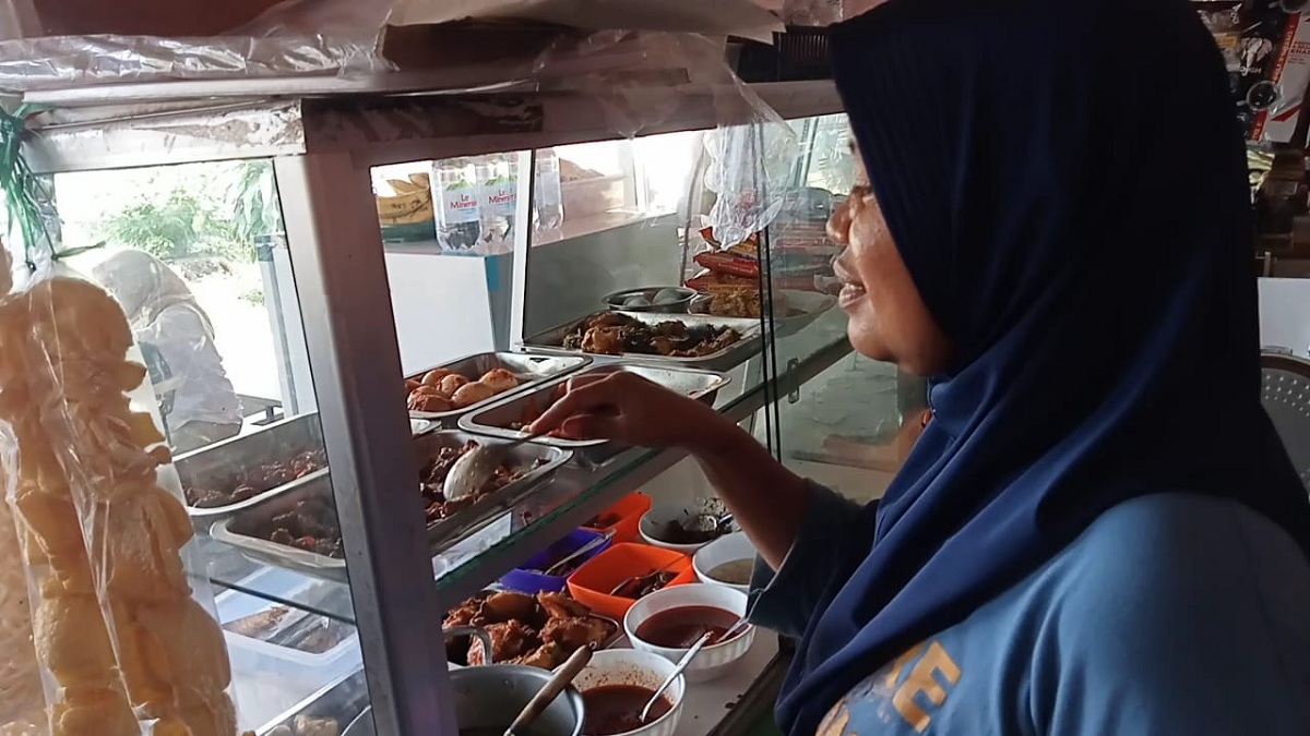 Harga Cabai di Kota Cirebon Naik, Sejumlah Pemilik Warung Mulai Mengeluh