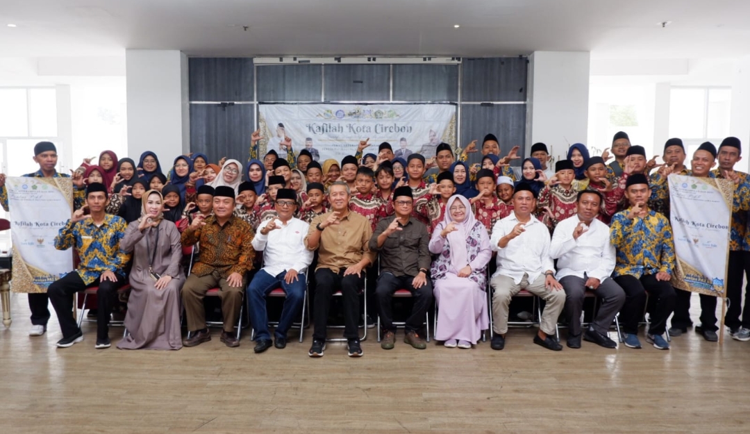 Lepas Kafilah Kota Cirebon dalam Kontes PAI SD tingkat Jabar, Begini Pesan Gus Mul