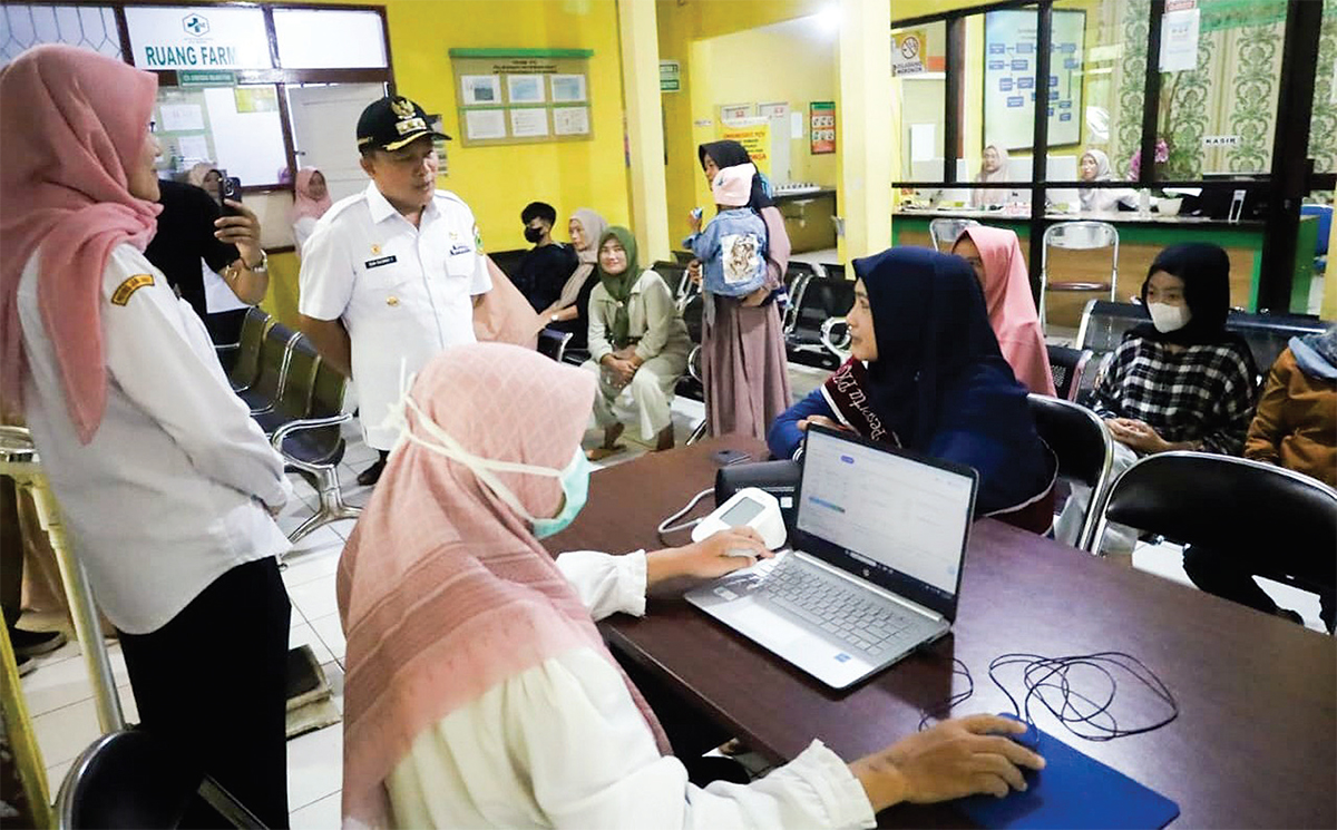 Bupati Kuningan Kecewa Berat saat Sidak ke Puskesmas Darma, Kinerja Pegawai Jadi Sorotan