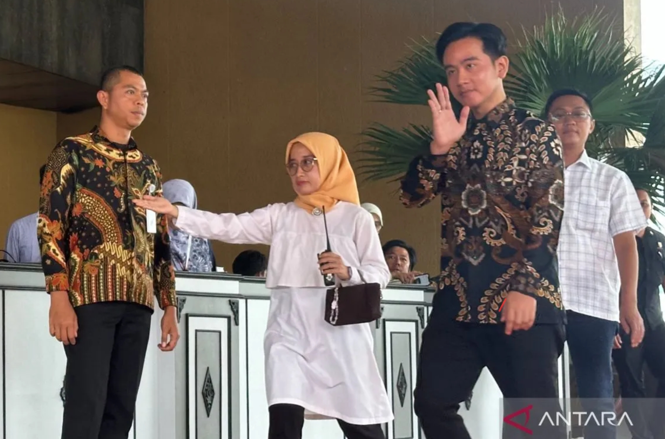 Gibran Rakabuming Raka Hadir di DPR, Ikuti Gladi Bersih Pelantikan Presiden - Wakil Presiden RI Terpilih