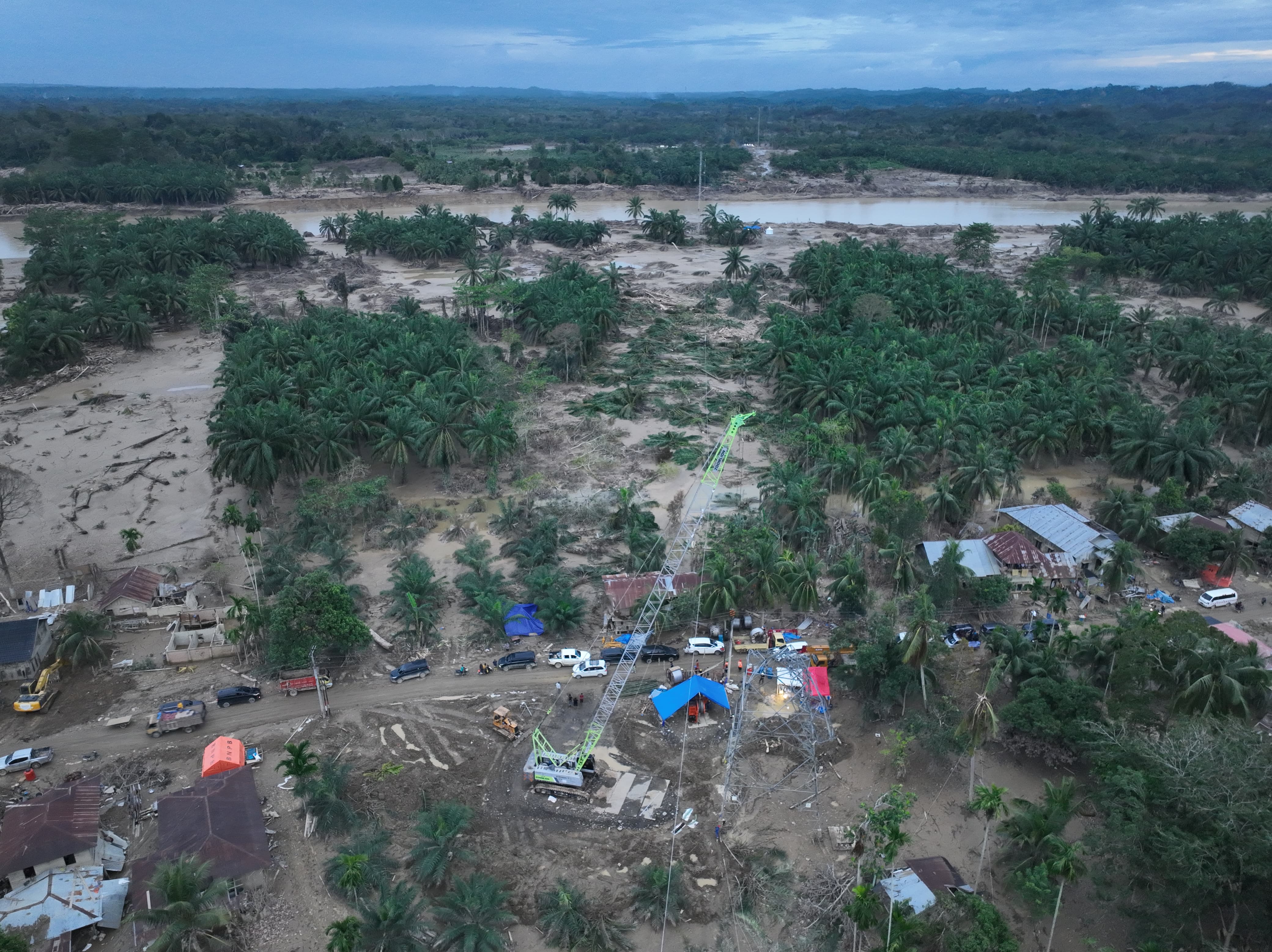 PLN Sukses Sambungkan Kembali Backbone Listrik Sumatra–Aceh Pascabencana