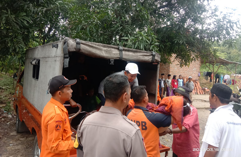 Anak 11 Tahun Tenggelam, Kubangan Galian C Argasunya Kota Cirebon Memakan Korban
