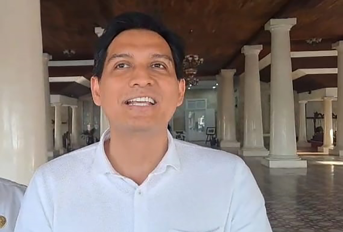 Bupati Indramayu Jelaskan soal Pencopotan Patung Soekarno yang Rusak, Ini Katanya!