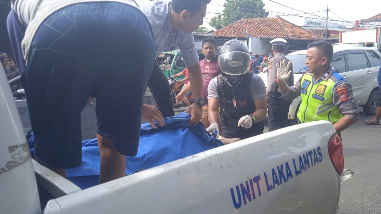 Kecelakaan di Penggung Cirebon, Ada Rombongan Pedagang di Konser Dede April