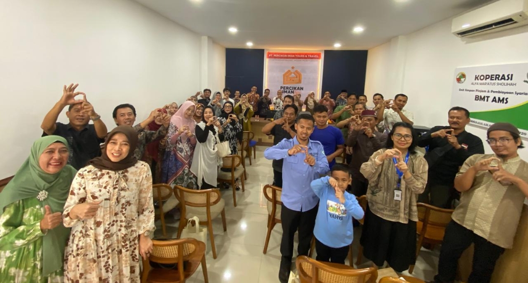 Resmi Dibuka! Percikan Iman Tours Hadir di Cirebon, Daftar Umroh Jadi Lebih Mudah