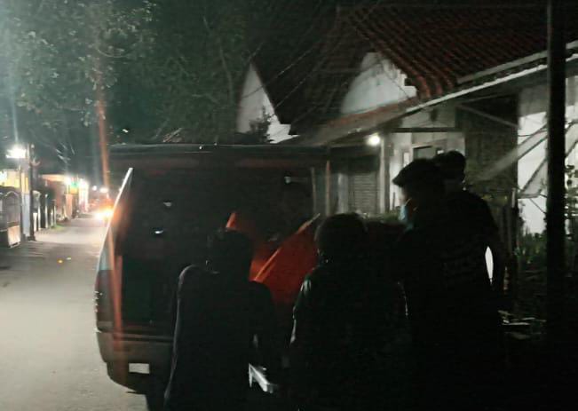 Geger di Cirebon! Warga Curiga, Lansia Ditemukan Meninggal Dunia
