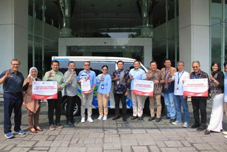 Tingkatkan Kualitas Pendidikan, Astra Daihatsu Motor Donasikan Mobil Perpustakaan dan Alat Pendukung Lainnya