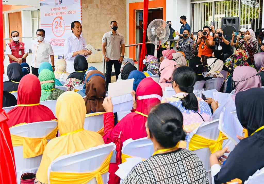 BLT BBM untuk 2,7Juta Keluarga Miskin di Jawa Barat Disalurkan