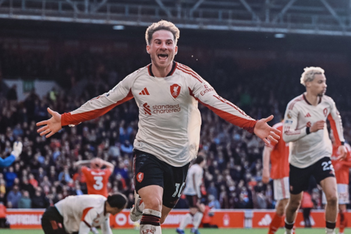 Gol Dramatis Alexis Mac Allister Bawa Liverpool Taklukkan Nottingham Forest di City Ground