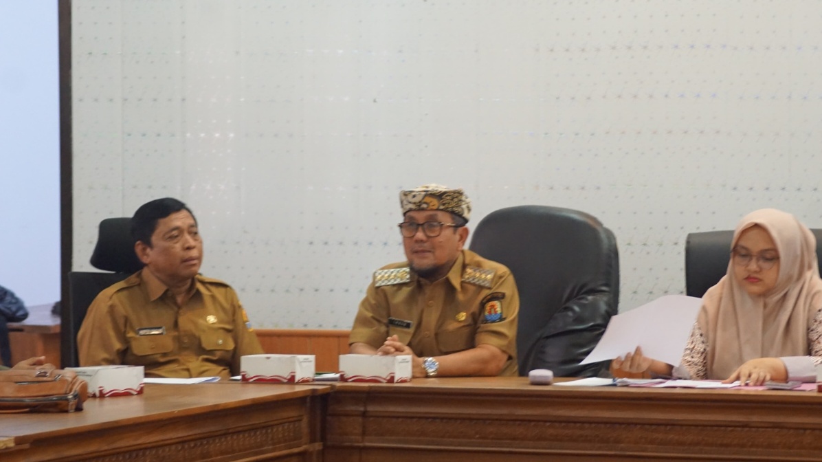 15 Tersangka Perusakan dan Penjarahan Kantor DPRD Kabupaten Cirebon Dibebaskan