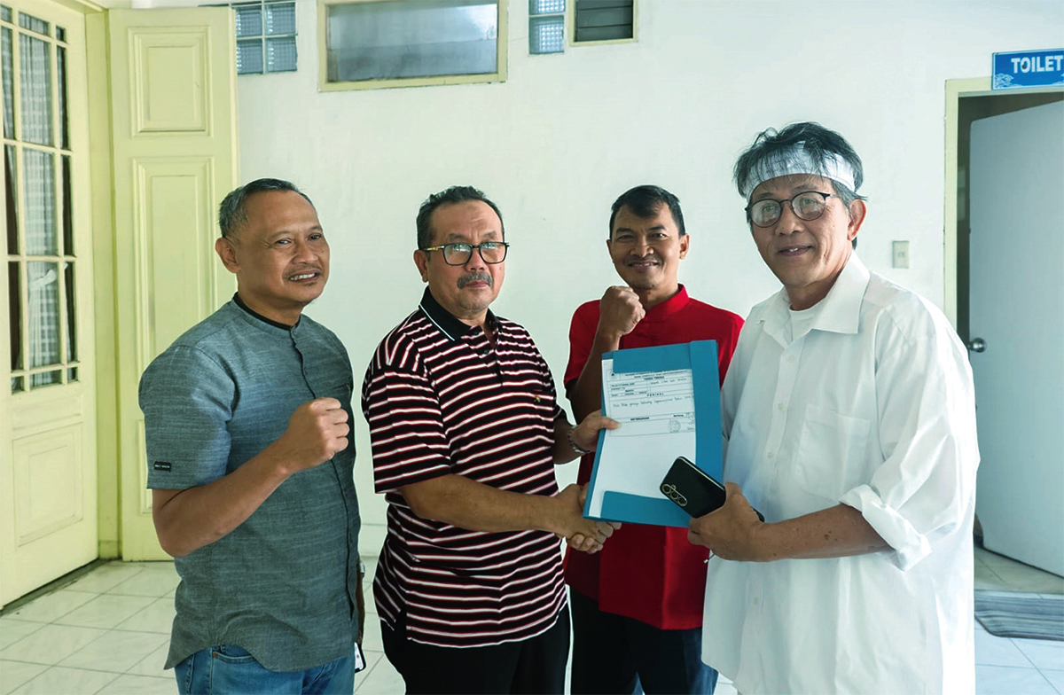 Bertemu Bupati Imron, Cabor Yakin Sutardi Ketua Umum KONI Kabupaten Cirebon Dicopot