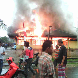 Langit Rupit Kembali Membara