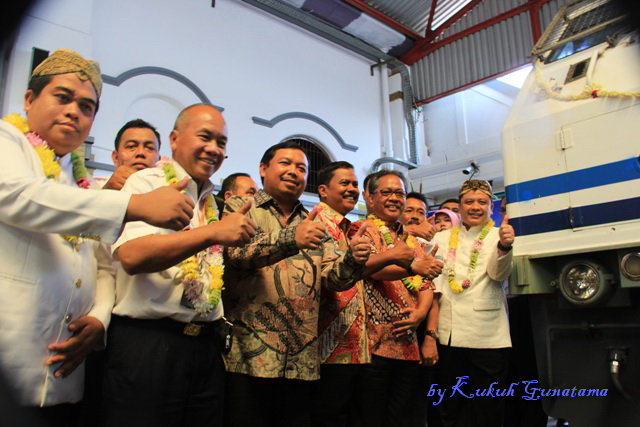 Launching Kereta Api Cirebon