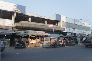 Pasar Jagasatru Butuh Renovasi