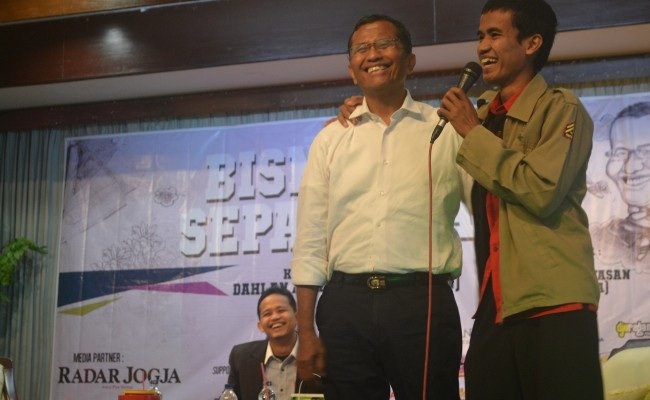 Disebut Lebih miskin, dahlan Iskan Malah Ketawa