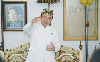 Sultan Sepuh Tidak Restui Alih Fungsi Alun-alun Kejaksan