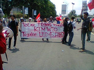 GmnI Cirebon Demo Tolak Konferensi WTO di Bali