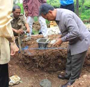 Peletakan Batu Pertama Pembangunan Asrama Pesantren Ashabul Kahfi