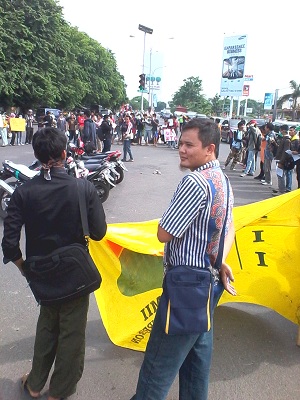 Lagi Massa di Cirebon Demo Tolak Konferensi WTO