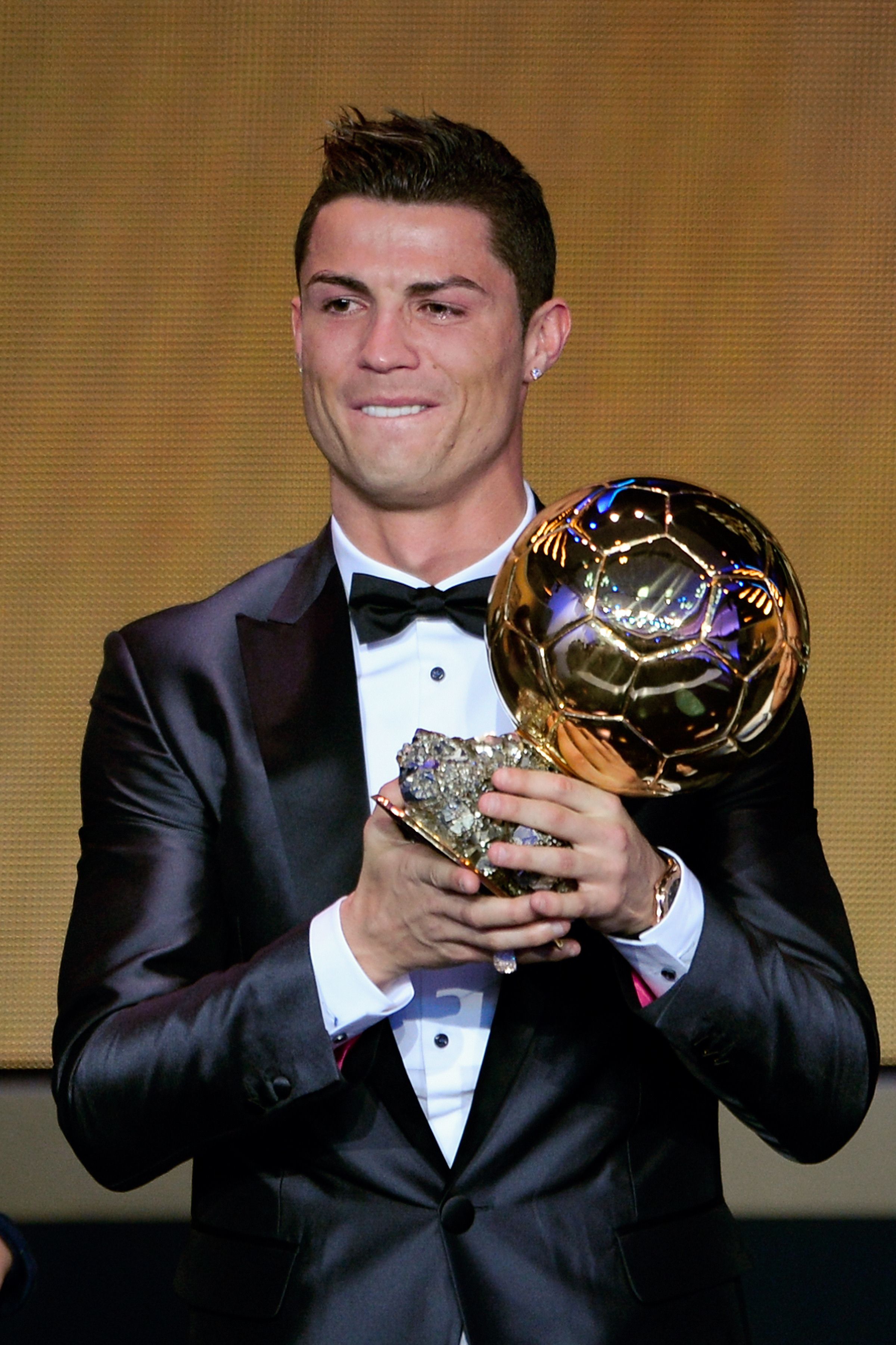 Tanpa Gelar, Raih Ballon d’Or