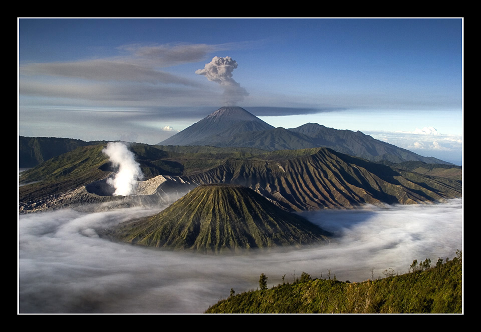 Karcis Masuk Bromo Naik 400 Persen